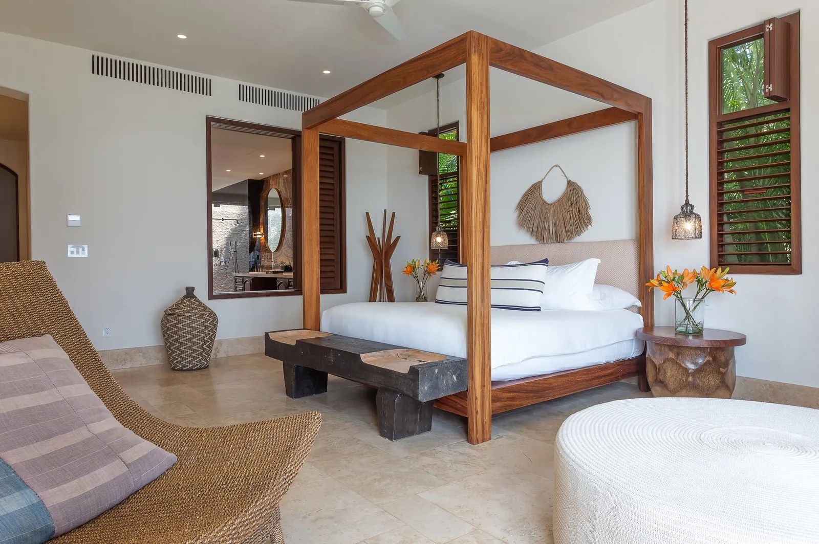 Master Suite 2: the four-poster bed and armchair
